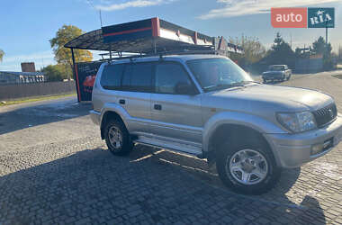 Позашляховик / Кросовер Toyota Land Cruiser Prado 2001 в 