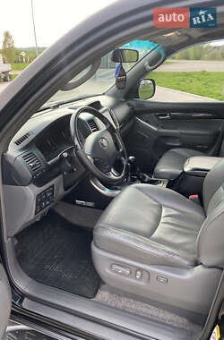 Внедорожник / Кроссовер Toyota Land Cruiser Prado 2008 в 