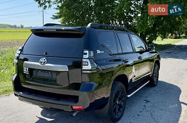 Внедорожник / Кроссовер Toyota Land Cruiser Prado 2023 в 
