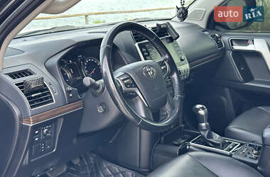 Внедорожник / Кроссовер Toyota Land Cruiser Prado 2020 в 