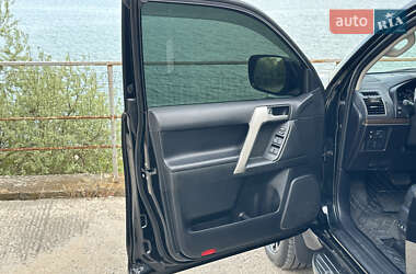 Внедорожник / Кроссовер Toyota Land Cruiser Prado 2020 в 
