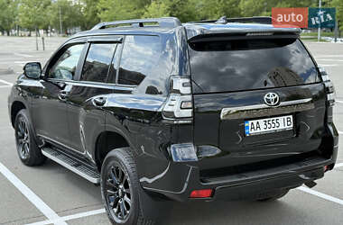 Внедорожник / Кроссовер Toyota Land Cruiser Prado 2020 в 