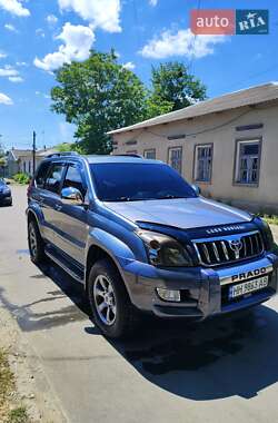 Позашляховик / Кросовер Toyota Land Cruiser Prado 2005 в Рені