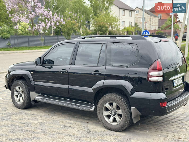 Внедорожник / Кроссовер Toyota Land Cruiser Prado 2007 в Луцке