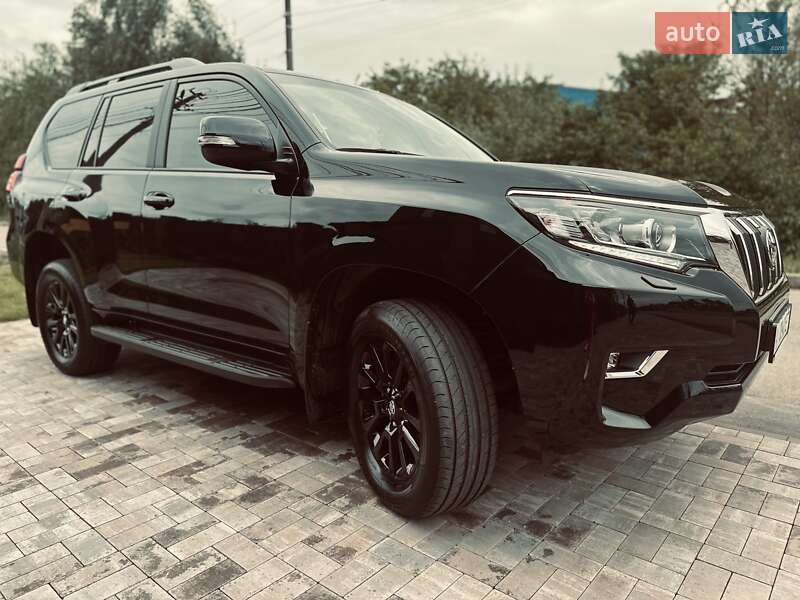 Позашляховик / Кросовер Toyota Land Cruiser Prado 2023 в Києві