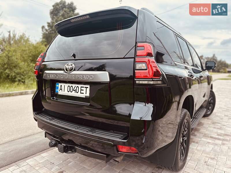 Позашляховик / Кросовер Toyota Land Cruiser Prado 2023 в Києві