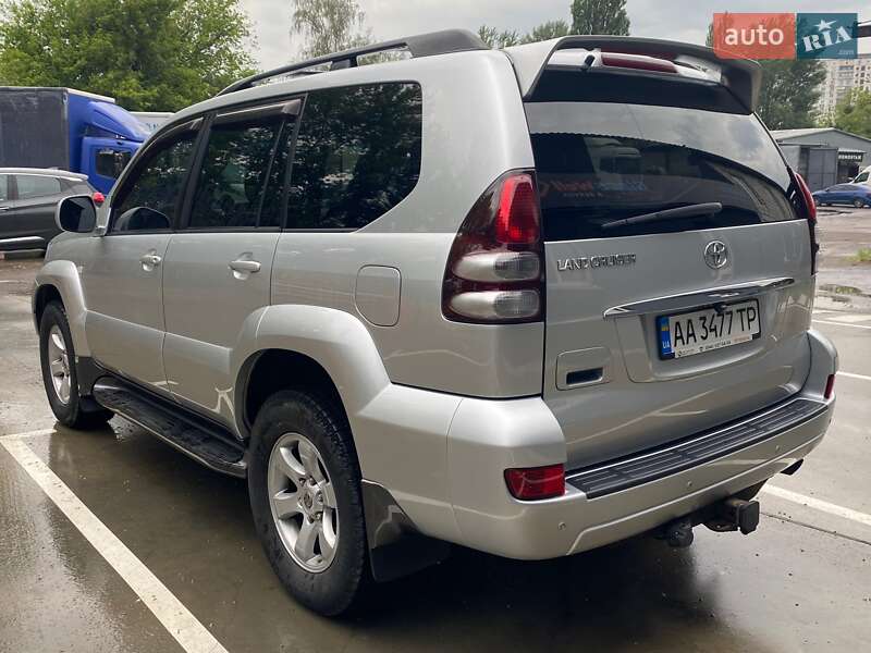 Внедорожник / Кроссовер Toyota Land Cruiser Prado 2008 в Киеве