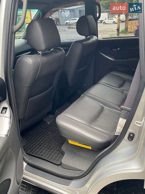 Внедорожник / Кроссовер Toyota Land Cruiser Prado 2008 в Киеве