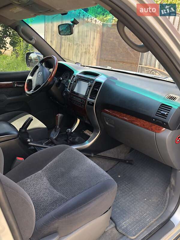 Позашляховик / Кросовер Toyota Land Cruiser Prado 2007 в Харкові фото 5 Позашляховик / Кросовер Toyota Land Cruiser Prado 2007 в Харкові