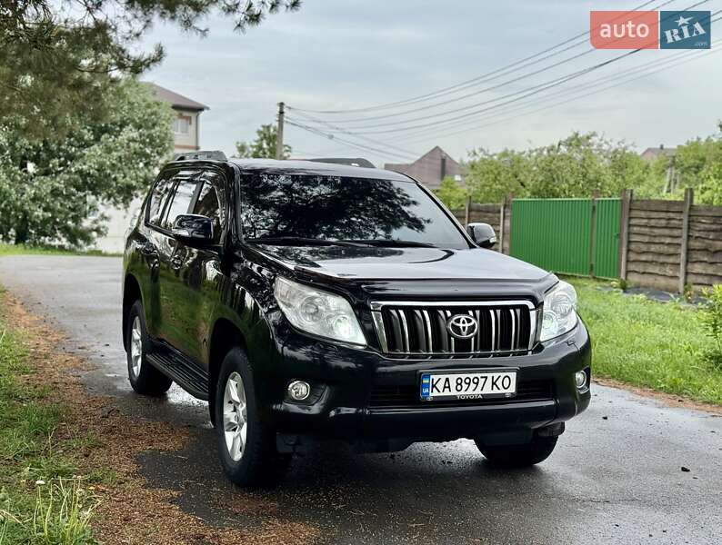 Позашляховик / Кросовер Toyota Land Cruiser Prado 2012 в Києві