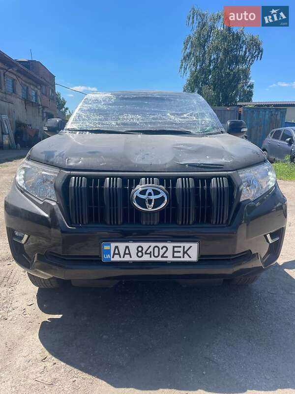 Toyota Land Cruiser Prado 2019