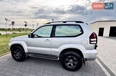 Внедорожник / Кроссовер Toyota Land Cruiser Prado 2007 в 