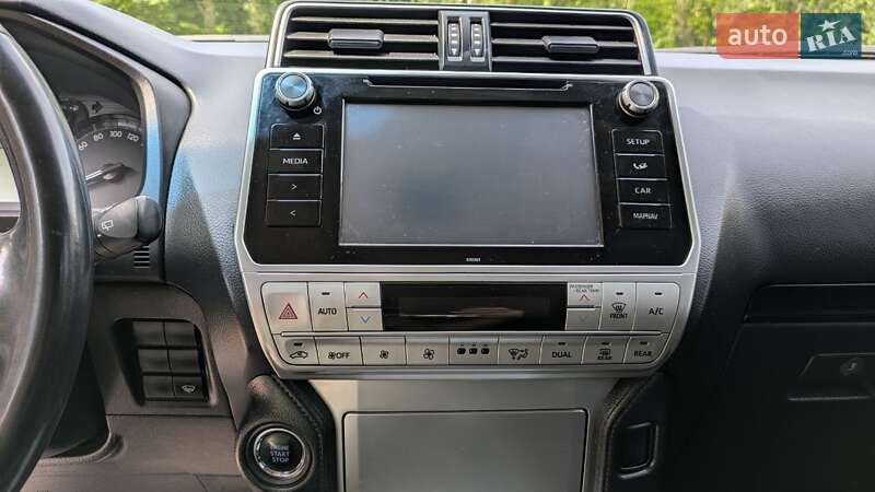 Позашляховик / Кросовер Toyota Land Cruiser Prado 2019 в Бердичеві