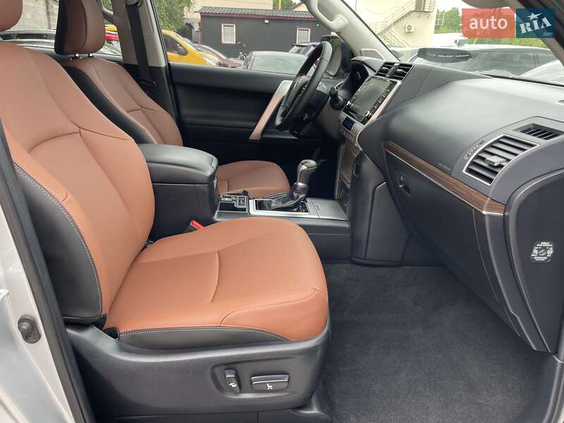 Внедорожник / Кроссовер Toyota Land Cruiser Prado 2021 в Виннице