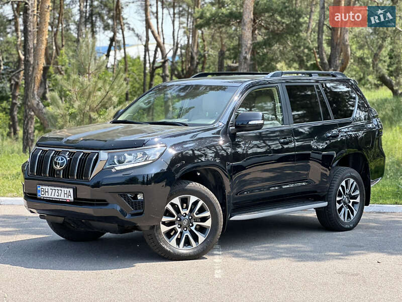 Toyota Land Cruiser Prado 2021