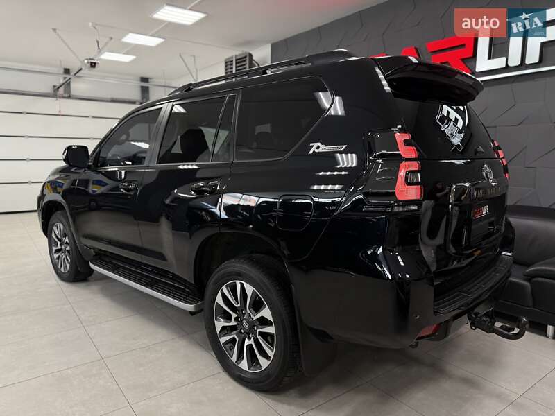 Позашляховик / Кросовер Toyota Land Cruiser Prado 2022 в Тернополі