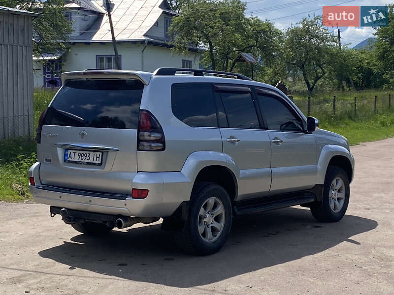 Внедорожник / Кроссовер Toyota Land Cruiser Prado 2003 в Верховине