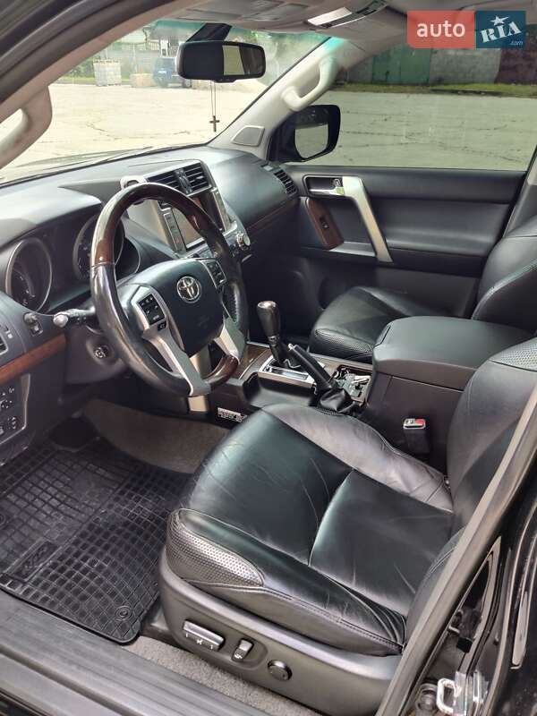 Внедорожник / Кроссовер Toyota Land Cruiser Prado 2010 в Фастове фото 17 Внедорожник / Кроссовер Toyota Land Cruiser Prado 2010 в Фастове