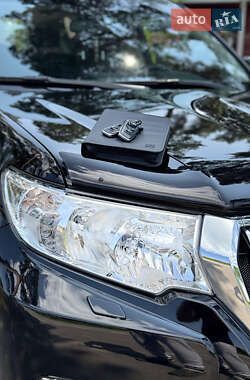 Внедорожник / Кроссовер Toyota Land Cruiser Prado 2023 в 