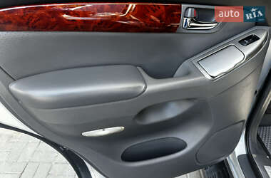 Внедорожник / Кроссовер Toyota Land Cruiser Prado 2006 в 
