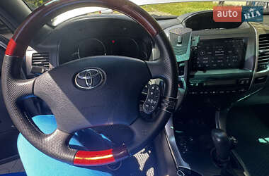 Внедорожник / Кроссовер Toyota Land Cruiser Prado 2006 в 