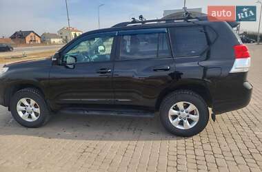 Внедорожник / Кроссовер Toyota Land Cruiser Prado 2010 в 