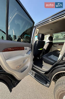 Внедорожник / Кроссовер Toyota Land Cruiser Prado 2006 в 