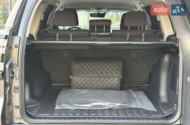 Внедорожник / Кроссовер Toyota Land Cruiser Prado 2022 в 