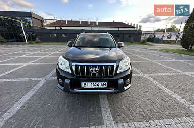 Позашляховик / Кросовер Toyota Land Cruiser Prado 2010 в Пирятині