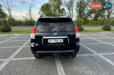 Внедорожник / Кроссовер Toyota Land Cruiser Prado 2010 в 