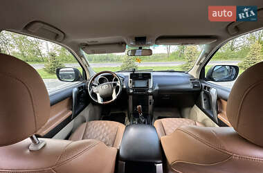 Внедорожник / Кроссовер Toyota Land Cruiser Prado 2010 в 
