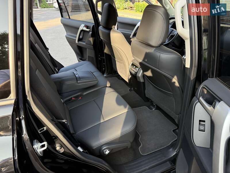 Внедорожник / Кроссовер Toyota Land Cruiser Prado 2021 в Виннице