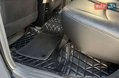 Позашляховик / Кросовер Toyota Land Cruiser Prado 2011 в 