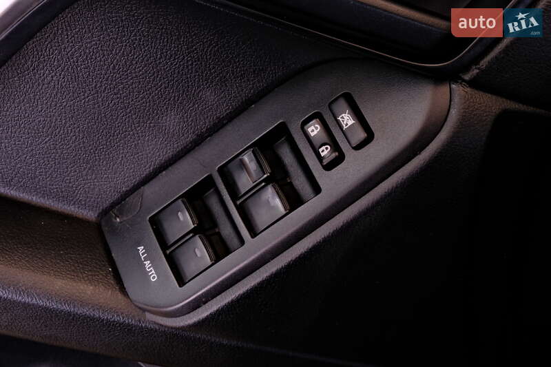 Внедорожник / Кроссовер Toyota Land Cruiser Prado 2017 в Одессе фото 40 Внедорожник / Кроссовер Toyota Land Cruiser Prado 2017 в Одессе