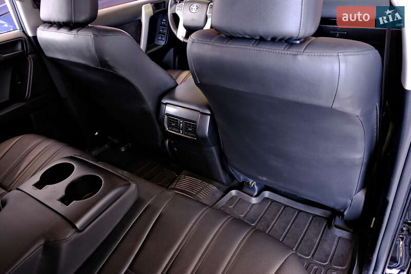Внедорожник / Кроссовер Toyota Land Cruiser Prado 2017 в Одессе фото 51 Внедорожник / Кроссовер Toyota Land Cruiser Prado 2017 в Одессе