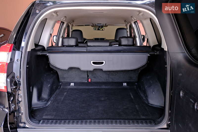 Внедорожник / Кроссовер Toyota Land Cruiser Prado 2017 в Одессе фото 62 Внедорожник / Кроссовер Toyota Land Cruiser Prado 2017 в Одессе