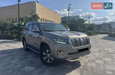 Позашляховик / Кросовер Toyota Land Cruiser Prado 2019 в Києві