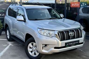 Позашляховик / Кросовер Toyota Land Cruiser Prado 2019 в Києві