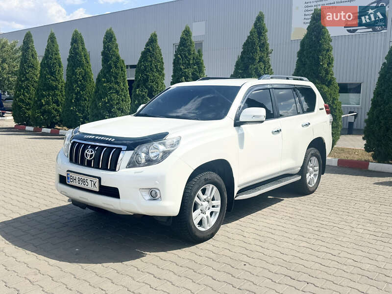 Toyota Land Cruiser Prado 2012