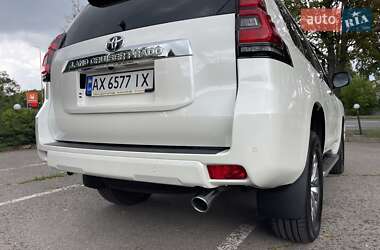 Внедорожник / Кроссовер Toyota Land Cruiser Prado 2020 в 