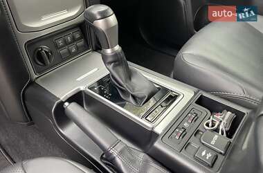 Внедорожник / Кроссовер Toyota Land Cruiser Prado 2020 в 