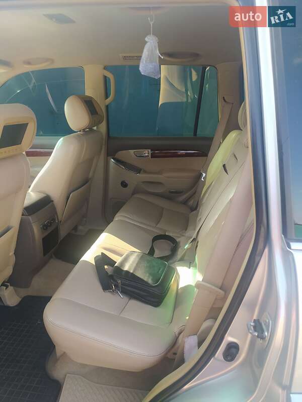 Позашляховик / Кросовер Toyota Land Cruiser Prado 2005 в Запоріжжі