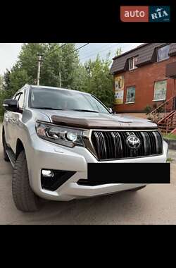 Внедорожник / Кроссовер Toyota Land Cruiser Prado 2021 в Изюме