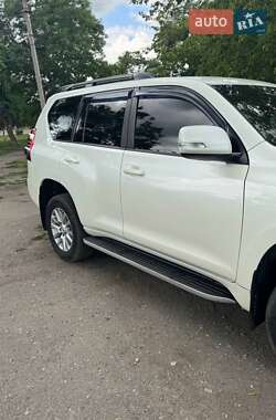 Внедорожник / Кроссовер Toyota Land Cruiser Prado 2013 в 