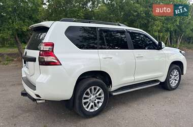 Внедорожник / Кроссовер Toyota Land Cruiser Prado 2013 в 