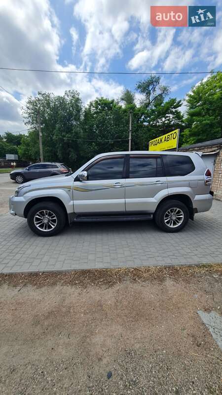 Внедорожник / Кроссовер Toyota Land Cruiser Prado 2004 в Запорожье