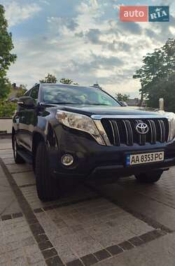 Внедорожник / Кроссовер Toyota Land Cruiser Prado 2016 в Киеве