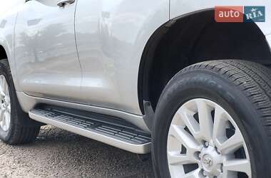 Внедорожник / Кроссовер Toyota Land Cruiser Prado 2017 в 