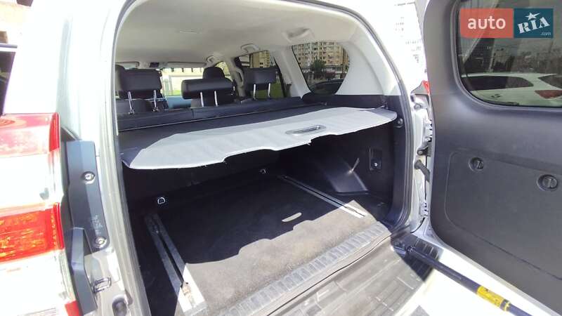 Внедорожник / Кроссовер Toyota Land Cruiser Prado 2017 в Киеве