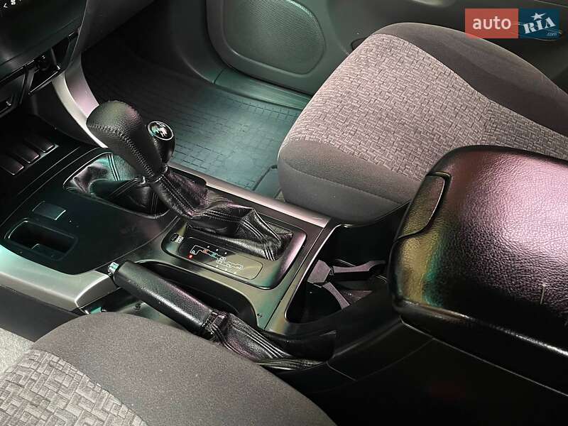 Внедорожник / Кроссовер Toyota Land Cruiser Prado 2006 в Виннице